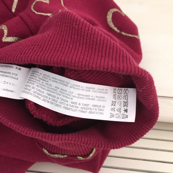 Zara Girls Burgundy Heart Design Hooded Sweatshirt Size 13/14 - Picture 4 of 5